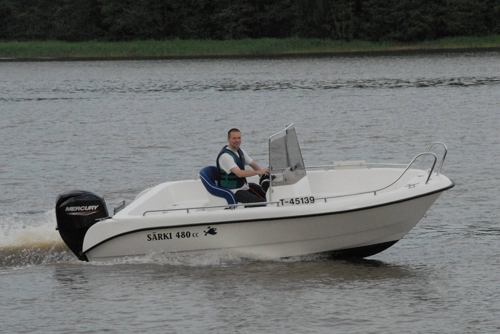 SÄRKI 480cc - KESKIPULPETTIVENE